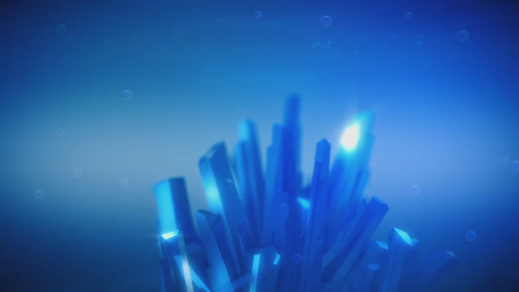 מעבדת קריסטל זוהרת מבית נשיונל ג'יאוגרפיק National Geographic