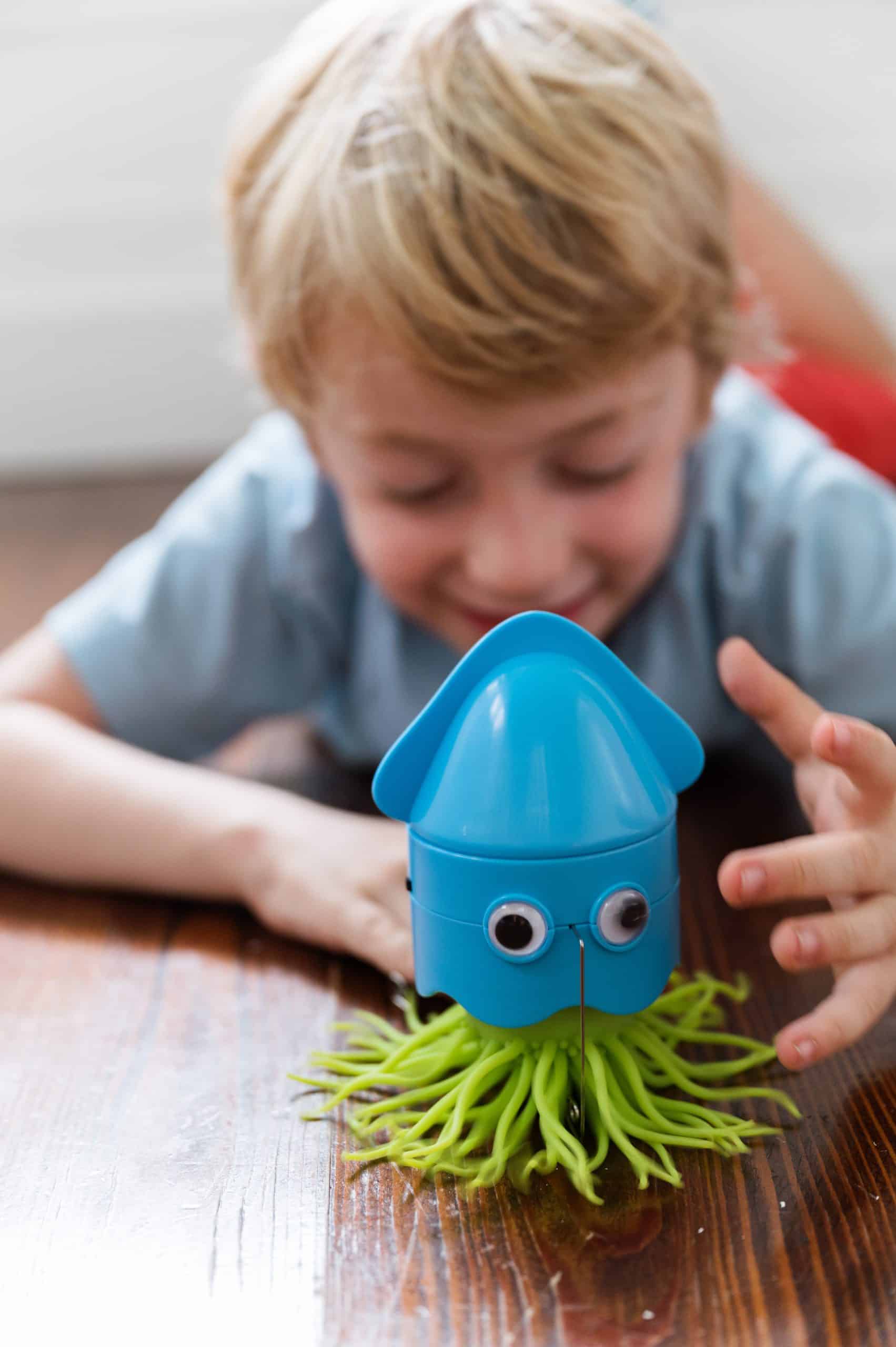 ערכת רובוטיקה לילדים, רובוט לילדים, רובוט דיונון