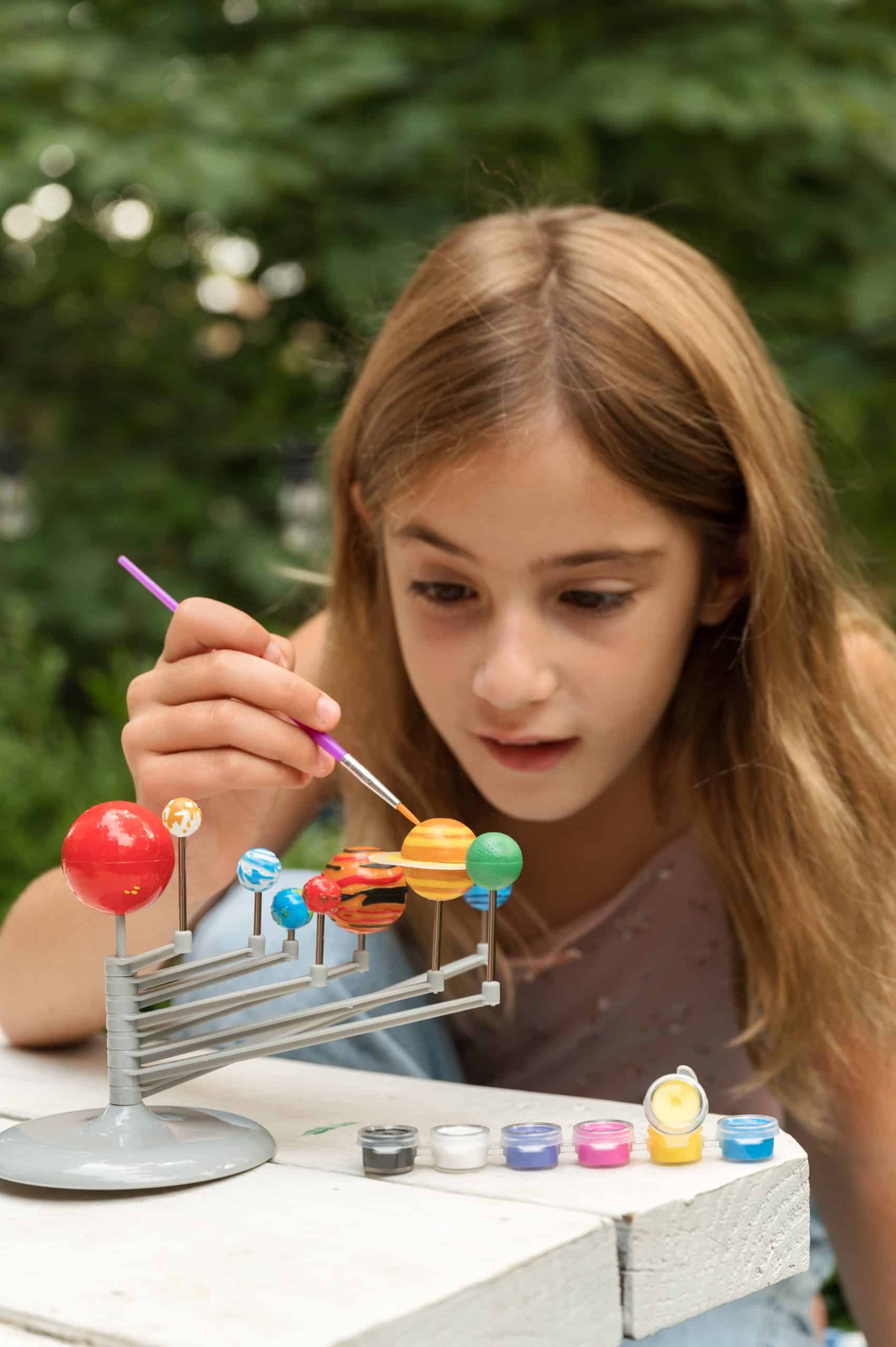 ערכת חלל ואסטרונומיה מקיפה לילדים 4M מערכת השמש